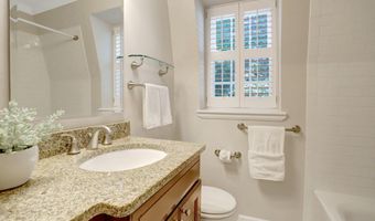 3420 S WAKEFIELD St S, Arlington, VA 22206