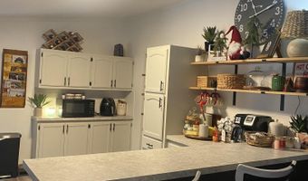 18611 Farm Road 2107, Aurora, MO 65605