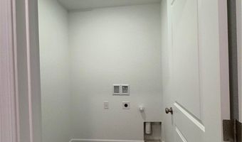 2372 Tapatio Dr, Bullhead City, AZ 86442