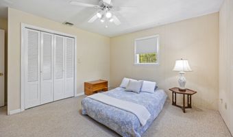 111 Lebanon Rd, Bethany, CT 06524