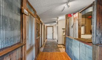 617 Green Blvd, Aurora, IN 47001