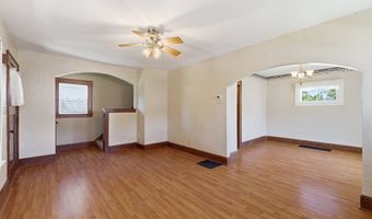 1013 Chestnut St, Ashland, OH 44805