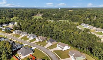 616 Whispering Pines Dr, Macon, GA 31211