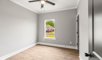 100 Michelle Dr, Beebe, AR 72012