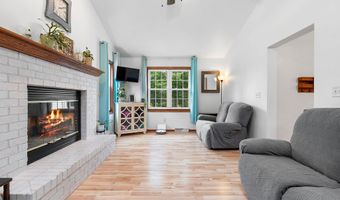 6383 KELLY JO Dr, Abrams, WI 54101