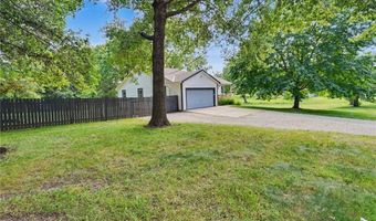 321 Dearborn St, Baldwin City, KS 66006
