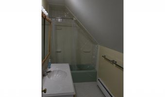 1092 NH RT 175, Campton, NH 03223