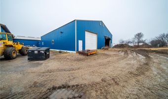 501 11th St NE, Austin, MN 55912