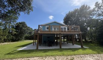 4060 Cardinal St, Bay St. Louis, MS 39520