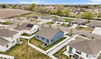 408 N Curlew Dr, Ammon, ID 83406