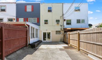 757 Mohawk St, Allentown, PA 18103