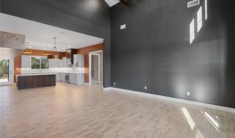 405 Waggoner Ln, Barling, AR 72923