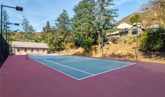 28600 Wagon Rd, Agoura Hills, CA 91301