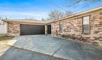 7504 ELMHURST Dr, Amarillo, TX 79121