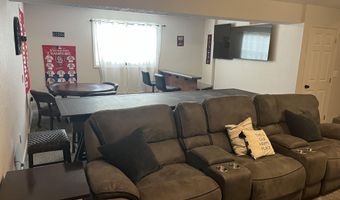 829 Rosemary Ave, Aurora, MO 65605