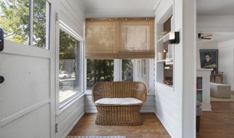 145 Bay View Ct, Bay St. Louis, MS 39520