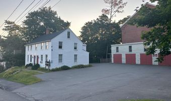 38 Spring St, Belfast, ME 04915