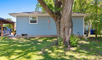 609 S MEMORIAL Dr, Appleton, WI 54914
