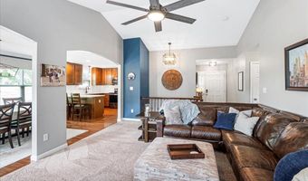 1456 Red Oak Plantation Dr, Ballwin, MO 63021