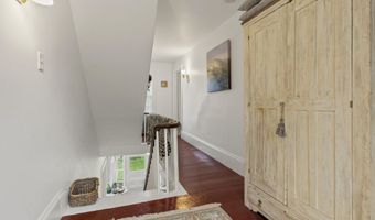 9 Pleasant St, Bath, ME 04530