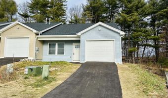 25 Village Cir, Augusta, ME 04330