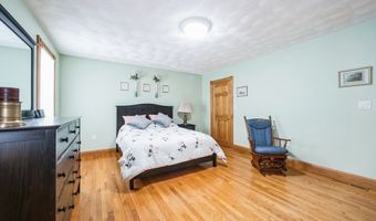 18 Baldwin Rd, Billerica, MA 01821