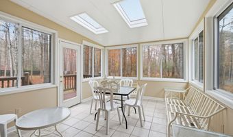 102 River Bottom Cir, Athens, GA 30606