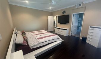 8200 E Brookdale Ln, Anaheim, CA 92807