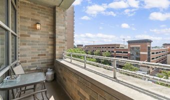10 S Dunton Ave 407, Arlington Heights, IL 60005