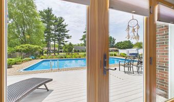 34 Windsor Ave, Augusta, ME 04330