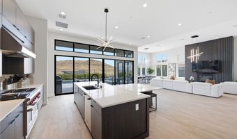 11233 Desert Heights Ave, Las Vegas, NV 89135