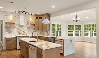43864 ASHLAWN Ct, Ashburn, VA 20147