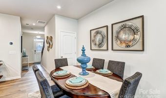 8030 Downy Oak Ln, Charlotte, NC 28269