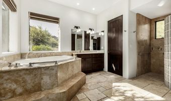 2208 N SAGEBRUSH Ln, Carefree, AZ 85377