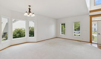 2917 Bayberry Rd, Ames, IA 50014