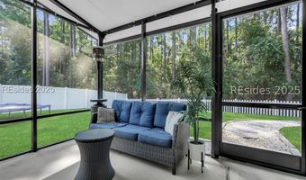 4 Swamp White Oak Dr, Bluffton, SC 29910