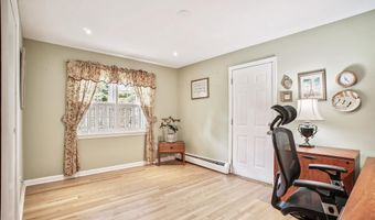 3818 N RIDGEVIEW Rd, Arlington, VA 22207