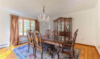 1301 Stony Ln, North Kingstown, RI 02852