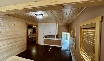 401 S 7th St, Basin, WY 82410