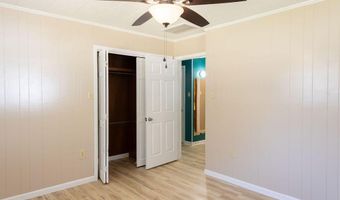 1058 S Berwick Ave, Basile, LA 70515