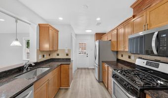 4906 UPLAND Dr, Alexandria, VA 22310