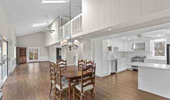 29 Sturgis Ln, Barnstable, MA 02630