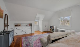 28 Mill Creek Rd, Branford, CT 06405