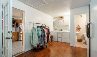 800 NW 7th St, Andrews, TX 79714