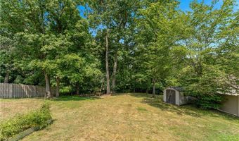 3850-3852 Daytona Dr, Austintown, OH 44515