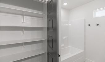 1100 Lockheed St, Bentonville, AR 72712