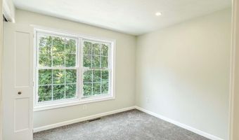 25 Walling Rd, Burrillville, RI 02830