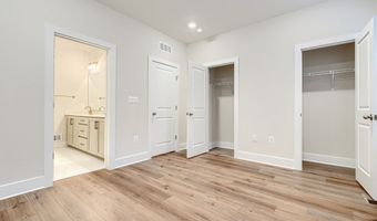 2603 LIGHT St, Baltimore, MD 21230