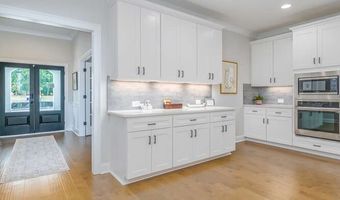 2609 Cool Stone Bend Dr, Auburn, AL 36830