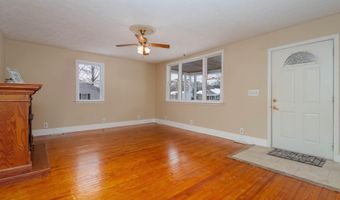 449 S LAW St, Aberdeen, MD 21001